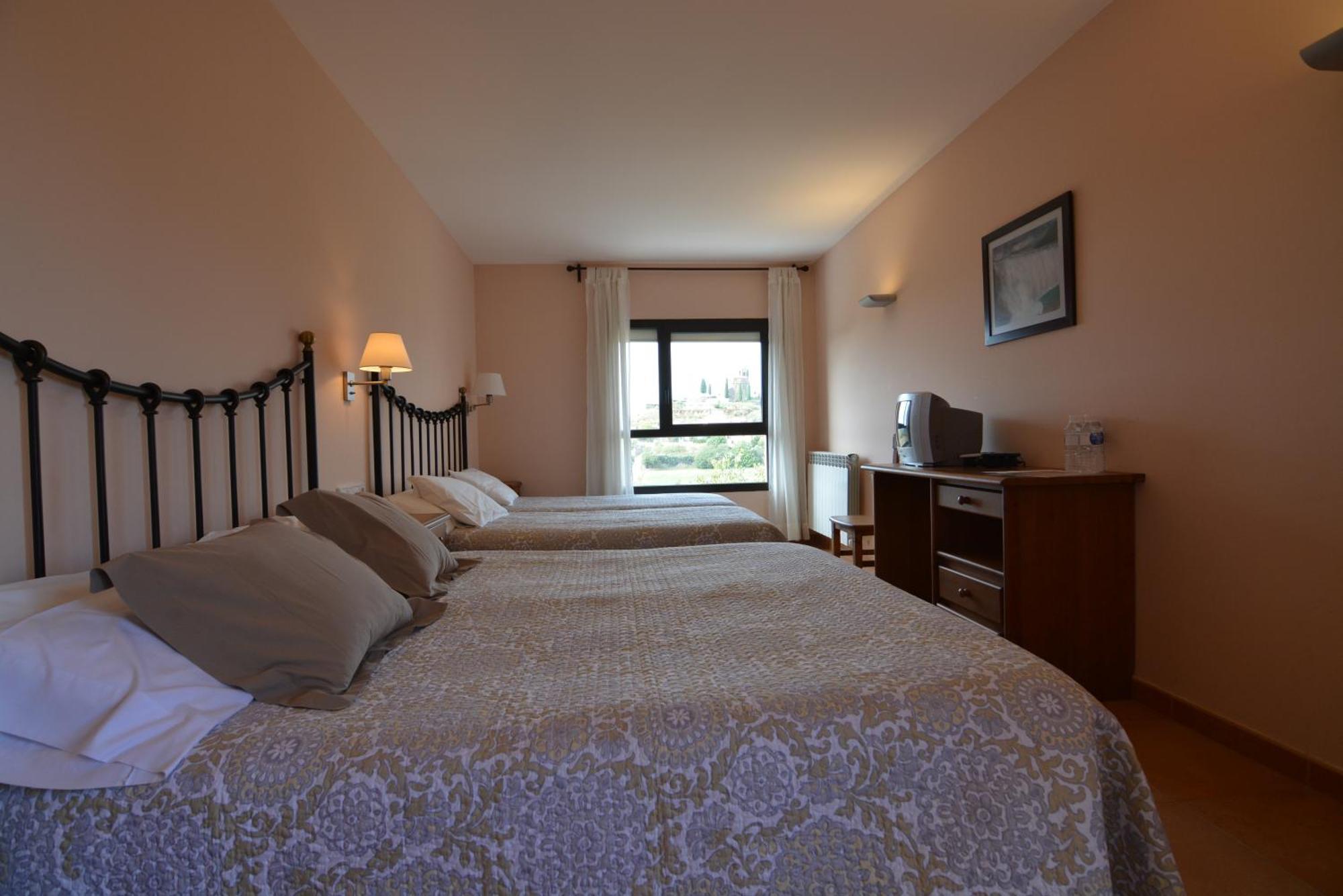 Hotel Era Conte Bierge Room photo